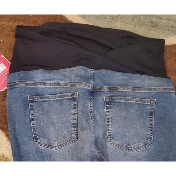 Isabel Maternity by Ingrid & Isabel Blue Skinny Jeans - Picture 10 of 14